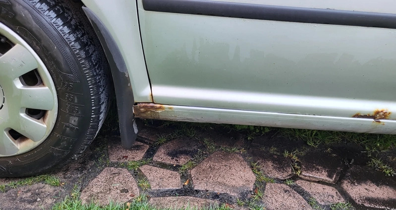 Volkswagen Golf cena 3800 przebieg: 514230, rok produkcji 2002 z Katowice małe 436
